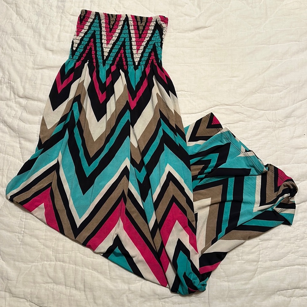 Francesca’s strapless chevron stretch maxi dress